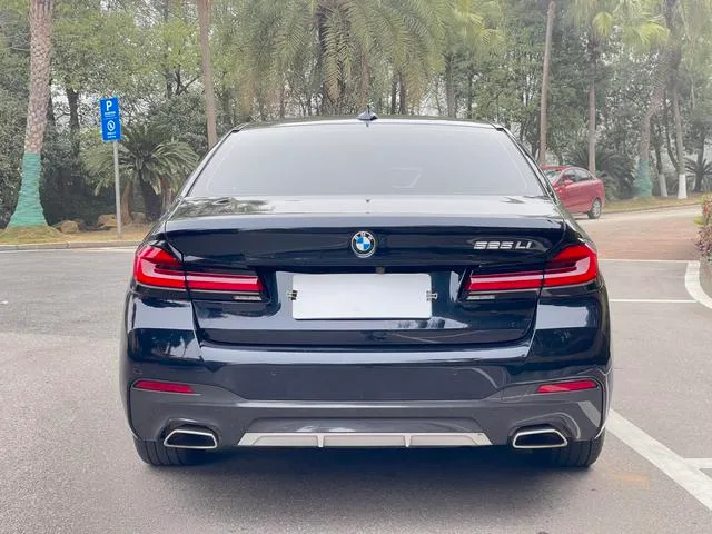BMW 5 Series 2022 Second change 525Li M Sports suit interior photo 8 BMW 5 Series 2022 Second change 525Li M Sports suit interior photo 8