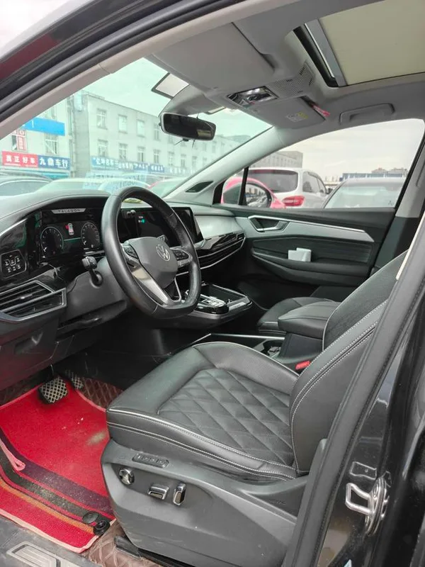 Volkswagen Talagon 2021 380TSI Edición insignia de tracción en las cuatro ruedas interior foto 8