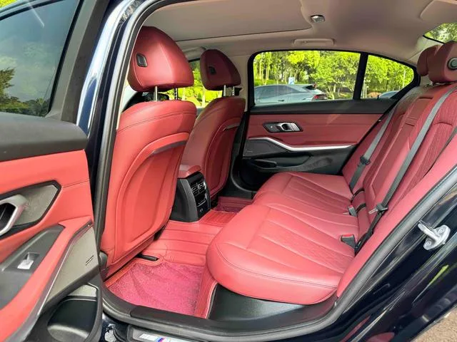 BMW 3 Series 2023 325Li M Sports Night Suit exterior photo 5 BMW 3 Series 2023 325Li M Sports Night Suit exterior photo 5