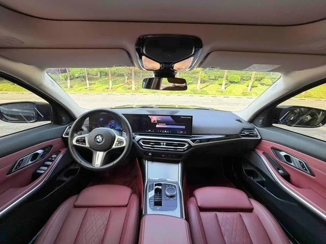 BMW 3 Series 2023 325Li M Sports Night Suit interior photo 6 BMW 3 Series 2023 325Li M Sports Night Suit interior photo 6