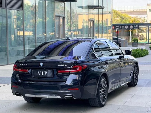 BMW 5 Series 2022 Second change 530Li Leading Type M Sports suit exterior photo 9 BMW 5 Series 2022 Second change 530Li Leading Type M Sports suit exterior photo 9