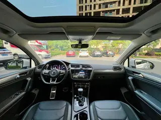 Volkswagen Tiguan L 2021 330TSI Transmission automatique à deux roues motrices R-Line Version de plus en plus extérieur photo 6