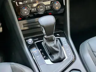 Volkswagen Tiguan L 2021 330TSI Transmission automatique à deux roues motrices R-Line Version de plus en plus extérieur photo 7