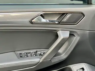 Volkswagen Tiguan L 2021 330TSI Transmission automatique à deux roues motrices R-Line Version de plus en plus intérieur photo 19