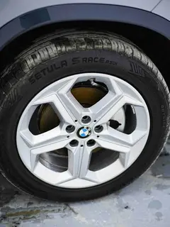 BMW X1 2023 sDrive20Li X Traje de diseño interior foto 17 BMW X1 2023 sDrive20Li X Traje de diseño interior foto 17
