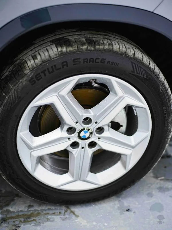 BMW X1 2023 sDrive20Li X Traje de diseño interior foto 17 BMW X1 2023 sDrive20Li X Traje de diseño interior foto 17