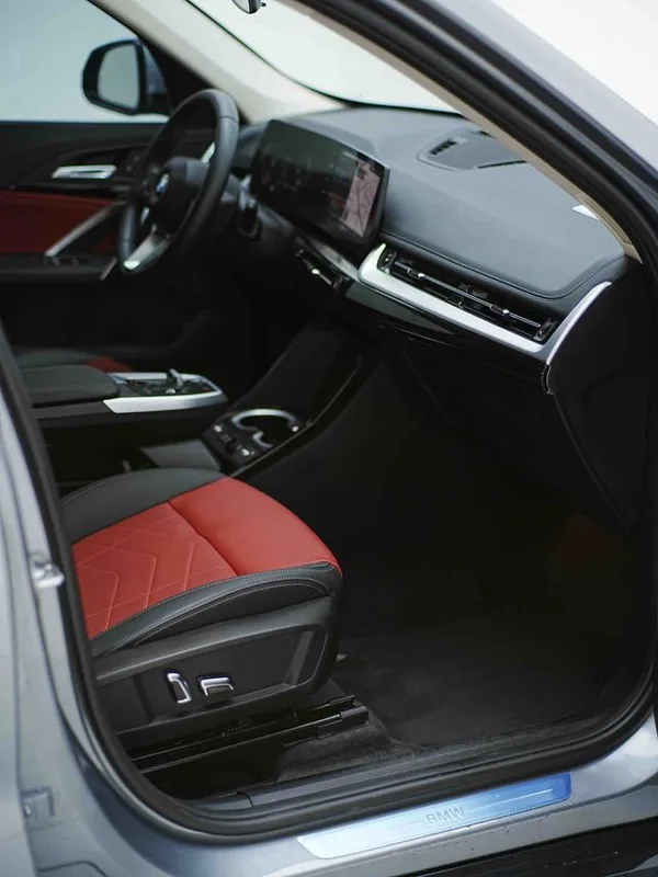 BMW X1 2023 sDrive20Li X Traje de diseño interior foto 20 BMW X1 2023 sDrive20Li X Traje de diseño interior foto 20