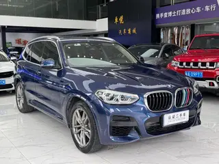BMW X3 2021 xDrive28i M Спортивный костюм экстерьер фото 4 BMW X3 2021 xDrive28i M Спортивный костюм экстерьер фото 4