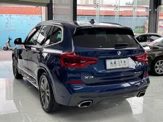 BMW X3 2021 xDrive28i M Спортивный костюм экстерьер фото 7 BMW X3 2021 xDrive28i M Спортивный костюм экстерьер фото 7