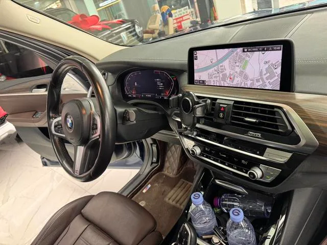 BMW X3 2021 xDrive28i M Спортивный костюм интерьер фото 14 BMW X3 2021 xDrive28i M Спортивный костюм интерьер фото 14