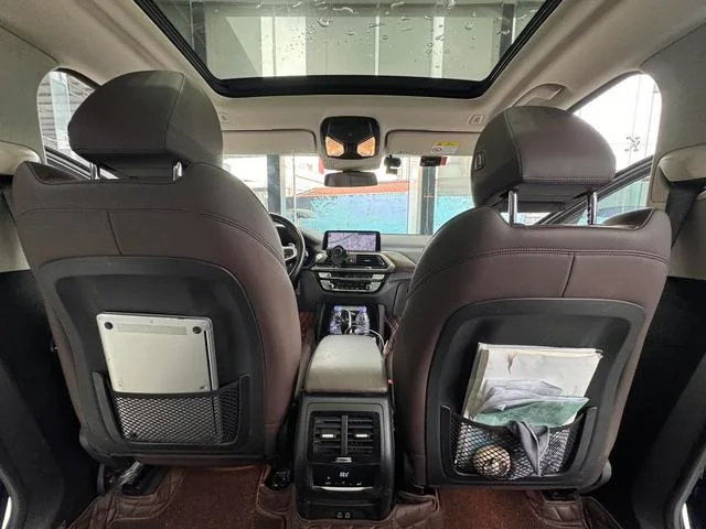 BMW X3 2021 xDrive28i M Спортивный костюм интерьер фото 19 BMW X3 2021 xDrive28i M Спортивный костюм интерьер фото 19