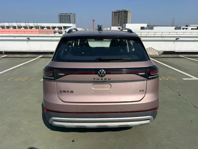 Volkswagen Tharu 2025 Nuevo 300TSI Edición Sharp Enjoy interior foto 9