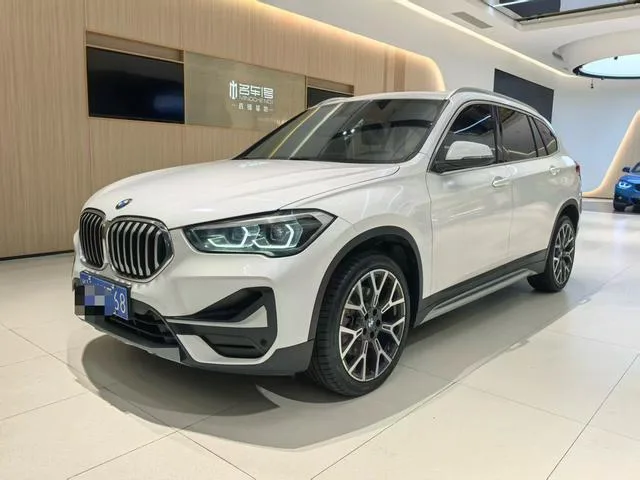 BMW X1 2022 xDrive25Li Tipo de lujo exterior foto 1 BMW X1 2022 xDrive25Li Tipo de lujo exterior foto 1