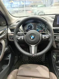 BMW X1 2022 xDrive25Li Tipo de lujo interior foto 14 BMW X1 2022 xDrive25Li Tipo de lujo interior foto 14