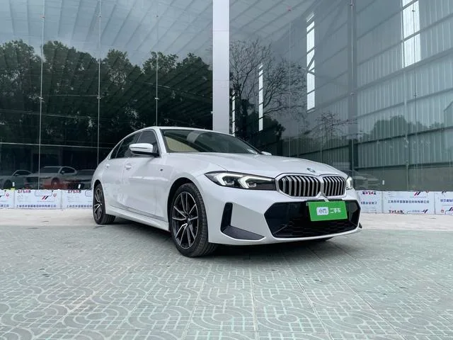 BMW 3 Series 2023 320Li M Sports suit exterior photo 2 BMW 3 Series 2023 320Li M Sports suit exterior photo 2