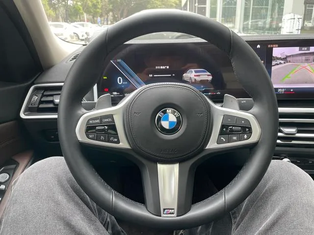 BMW 3 Series 2023 320Li M Sports suit exterior photo 7 BMW 3 Series 2023 320Li M Sports suit exterior photo 7