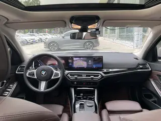 BMW 3 Series 2023 320Li M Sports suit interior photo 12 BMW 3 Series 2023 320Li M Sports suit interior photo 12