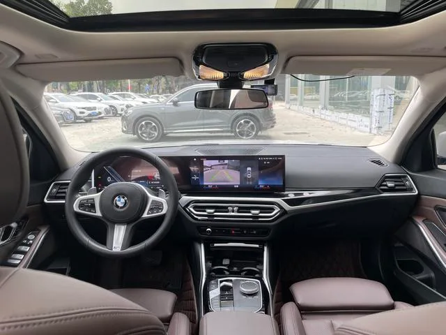 BMW 3 Series 2023 320Li M Sports suit interior photo 12 BMW 3 Series 2023 320Li M Sports suit interior photo 12