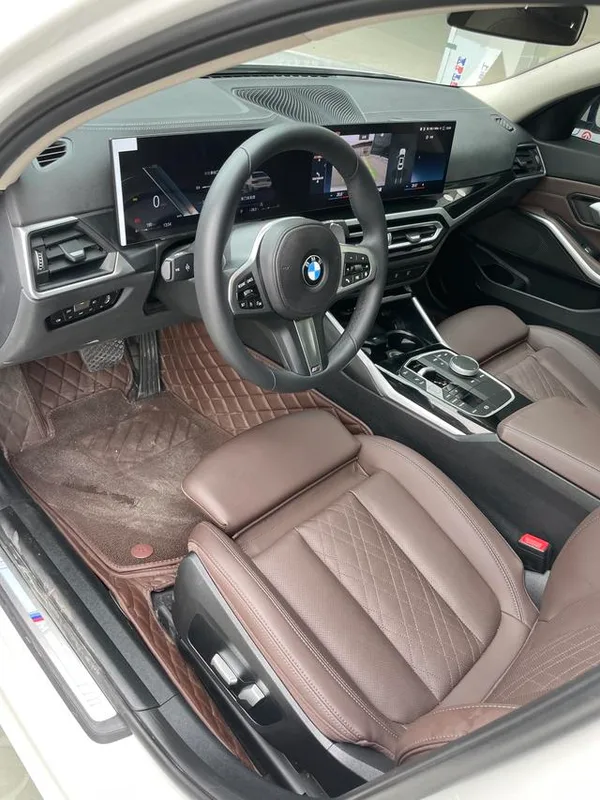 BMW 3 Series 2023 320Li M Sports suit interior photo 16 BMW 3 Series 2023 320Li M Sports suit interior photo 16