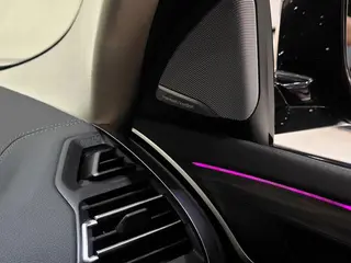 BMW X3 2022 xDrive30i Leading Type M Obsidian Night Suit interior photo 11 BMW X3 2022 xDrive30i Leading Type M Obsidian Night Suit interior photo 11