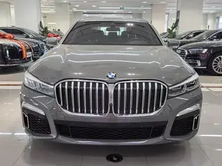 BMW 7 Series 2021 740Li Leading Type M Sports suit exterior photo 2 BMW 7 Series 2021 740Li Leading Type M Sports suit exterior photo 2