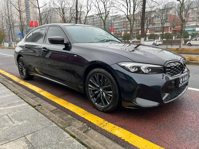 BMW 3 Series 2023 325Li M Sports Night Suit exterior photo 3 BMW 3 Series 2023 325Li M Sports Night Suit exterior photo 3