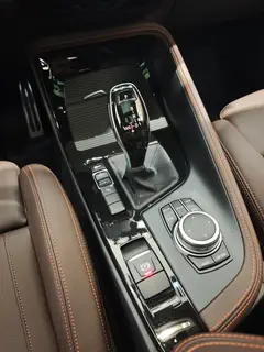 BMW X2 2022 sDrive25i Edición Yaoye interior foto 10 BMW X2 2022 sDrive25i Edición Yaoye interior foto 10