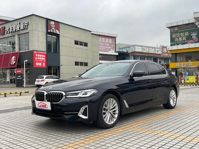 BMW 5 Series 2022 Модификация 525Li Роскошный набор экстерьер фото 2 BMW 5 Series 2022 Модификация 525Li Роскошный набор экстерьер фото 2