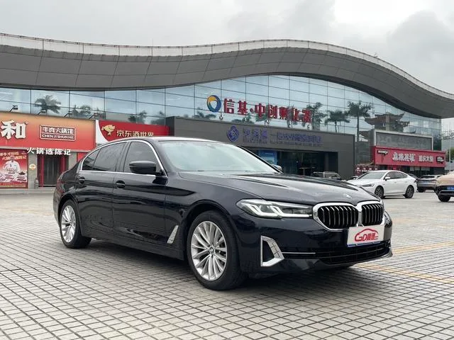 BMW 5 Series 2022 Модификация 525Li Роскошный набор экстерьер фото 4 BMW 5 Series 2022 Модификация 525Li Роскошный набор экстерьер фото 4