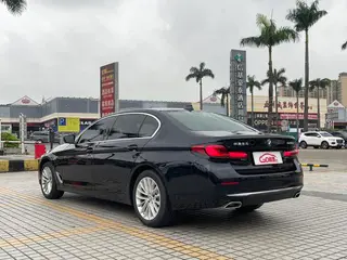 BMW 5 Series 2022 Модификация 525Li Роскошный набор экстерьер фото 7 BMW 5 Series 2022 Модификация 525Li Роскошный набор экстерьер фото 7