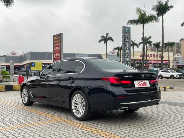 BMW 5 Series 2022 Модификация 525Li Роскошный набор экстерьер фото 7 BMW 5 Series 2022 Модификация 525Li Роскошный набор экстерьер фото 7