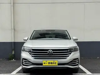 Volkswagen Viloran 2022 380TSI Acabado premium exterior foto 2 Volkswagen Viloran 2022 380TSI Acabado premium exterior foto 2