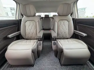 Volkswagen Viloran 2022 380TSI Acabado premium exterior foto 9 Volkswagen Viloran 2022 380TSI Acabado premium exterior foto 9