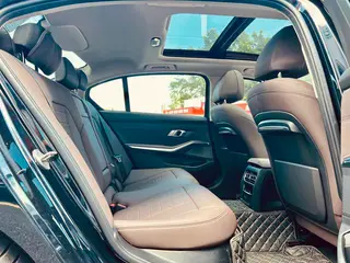 BMW 3 Series 2021 Reforma 325Li M Conjunto deportivo interior foto 10 BMW 3 Series 2021 Reforma 325Li M Conjunto deportivo interior foto 10