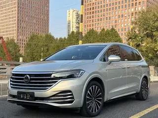 Volkswagen Viloran 2022 380TSI Премиальная комплектация