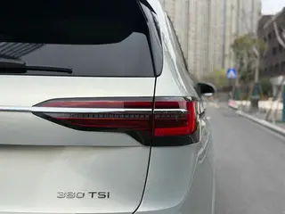 Volkswagen Viloran 2022 380TSI Acabado premium exterior foto 7 Volkswagen Viloran 2022 380TSI Acabado premium exterior foto 7