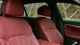 BMW 5 Series 2022 530Li Tipo administrativo M Conjunto deportivo interior foto 9 BMW 5 Series 2022 530Li Tipo administrativo M Conjunto deportivo interior foto 9