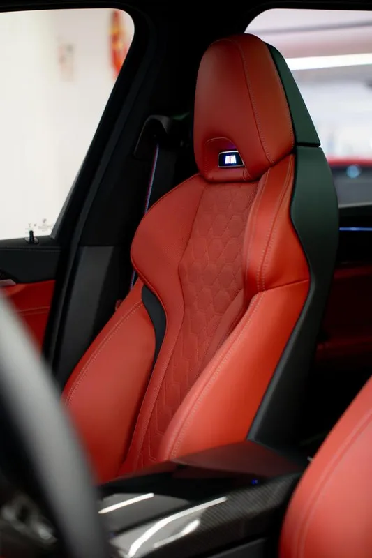 BMW X3 M 2022 X3 M Thunder Edition interior photo 13 BMW X3 M 2022 X3 M Thunder Edition interior photo 13
