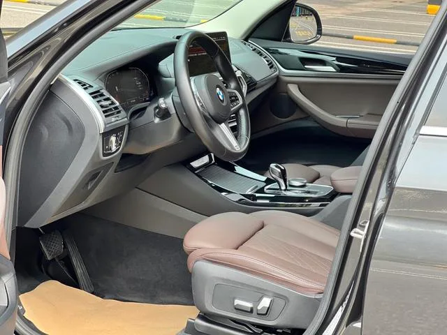 BMW X3 2022 xDrive25i M Conjunto deportivo exterior foto 5