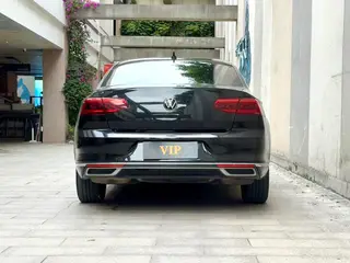 Volkswagen Magotan 2020 330TSI DSG Leader intérieur photo 14