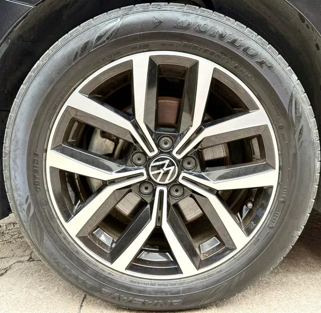 Volkswagen Magotan 2020 330TSI DSG Leader intérieur photo 16