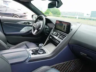 BMW 8 Series 2022 840i xDrive Coupé de cuatro puertas M Conjunto deportivo interior foto 9 BMW 8 Series 2022 840i xDrive Coupé de cuatro puertas M Conjunto deportivo interior foto 9