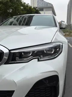 BMW 3 Series 2021 Reforma 325Li M Conjunto deportivo exterior foto 7 BMW 3 Series 2021 Reforma 325Li M Conjunto deportivo exterior foto 7