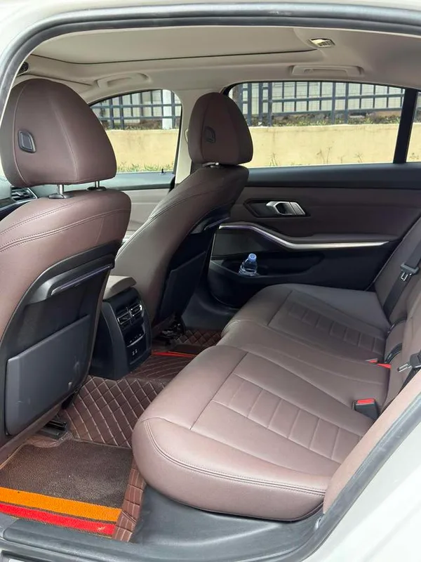 BMW 3 Series 2021 Reforma 325Li M Conjunto deportivo interior foto 11 BMW 3 Series 2021 Reforma 325Li M Conjunto deportivo interior foto 11