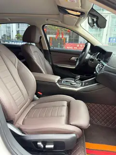 BMW 3 Series 2021 Reforma 325Li M Conjunto deportivo interior foto 17 BMW 3 Series 2021 Reforma 325Li M Conjunto deportivo interior foto 17