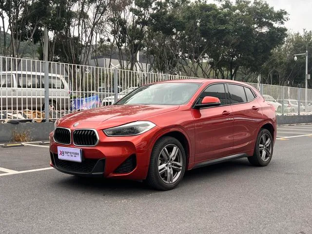 BMW X2 2021 Mise à jour sDrive25i M Ensemble de sport extérieur photo 1 BMW X2 2021 Mise à jour sDrive25i M Ensemble de sport extérieur photo 1