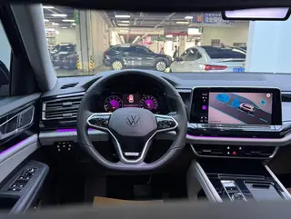 Volkswagen Teramont 2023 380TSI Edición Deluxe con tracción en las cuatro ruedas exterior foto 7