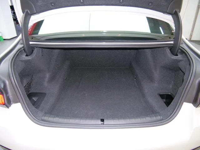 BMW 5 Series 2020 525i M Conjunto deportivo interior foto 16 BMW 5 Series 2020 525i M Conjunto deportivo interior foto 16