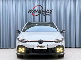 Volkswagen Golf GTI 2021 380TSI DSG GTI extérieur photo 2