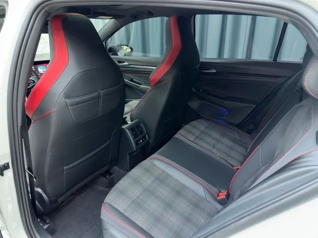 Volkswagen Golf GTI 2021 380TSI DSG GTI intérieur photo 11